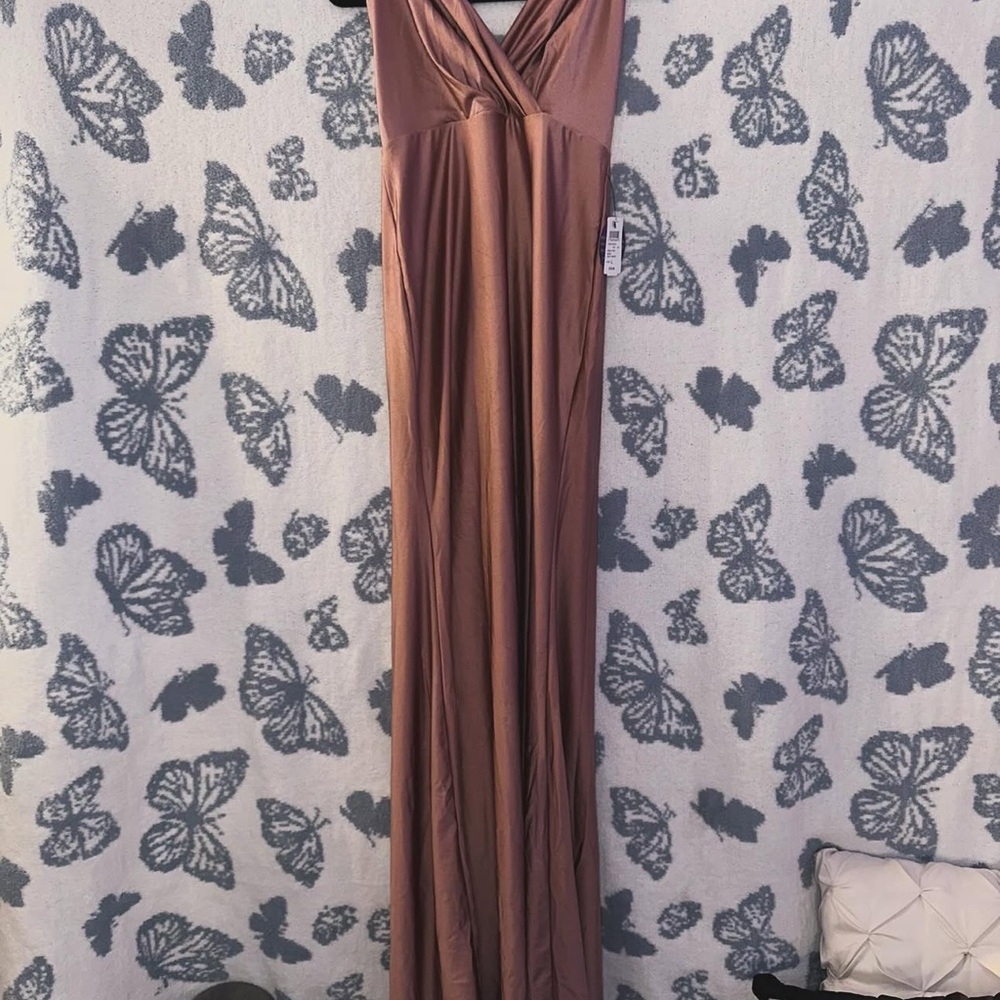 Elegant Mauve Evening Gown